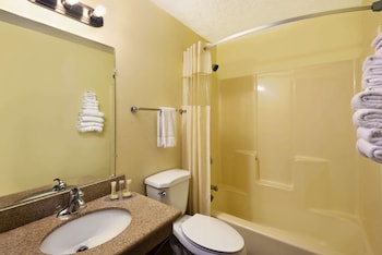 Room, 2 Queen Beds, Non Smoking (Pet Friendly)