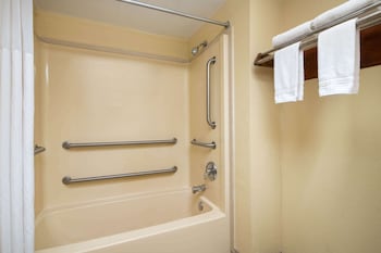 Room, 1 King Bed, Accessible