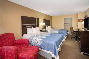 Standard Room, 2 Queen Beds, Smoking