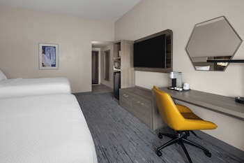 Standard Room, 2 Queen Beds