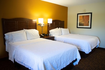 Two Double Beds, Non-Smoking, Accessible