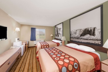 Standard Room, 1 Queen Bed