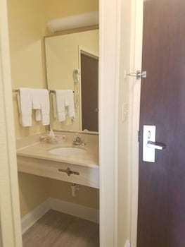 Suite, 1 King Bed