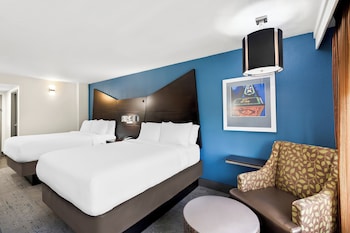 Standard Room, 2 Queen Beds, Accessible (Mobil, Roll Shwr)