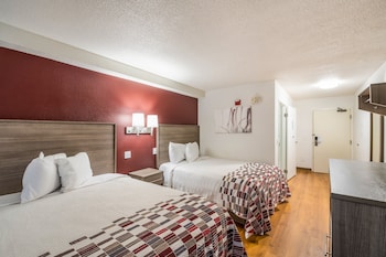 Standard Room, 2 Queen Beds, Smoking