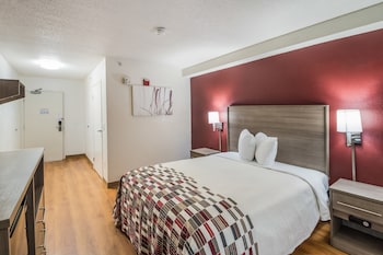 Standard Room, 1 Queen Bed, Smoking