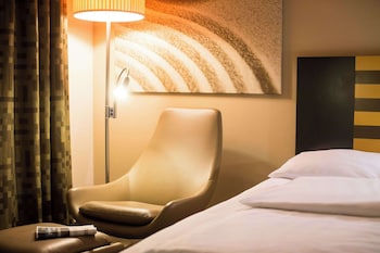 Deluxe Room, 1 King Bed