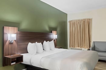 Standard Room, 1 King Bed, Non Smoking