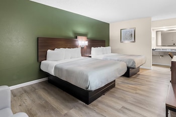 Standard Room, 2 Queen Beds, Non Smoking