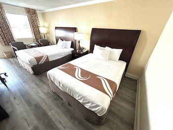 Standard Room, 2 Queen Beds, Non Smoking