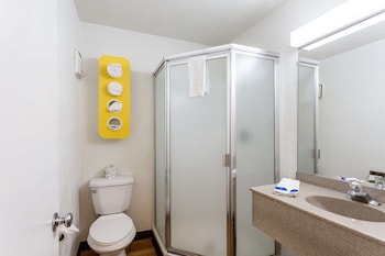 Standard Room, 2 Double Beds, Non Smoking
