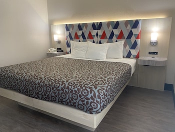 Studio Suite, 1 King Bed, Non Smoking