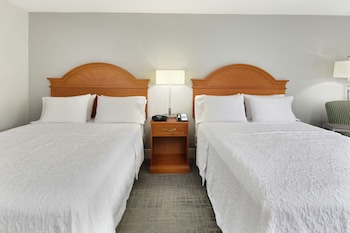 Room, 2 Queen Beds, Non Smoking