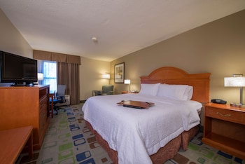 One King Bed, Non-Smoking, Accessible
