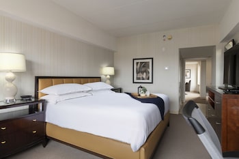 Suite, 1 King Bed