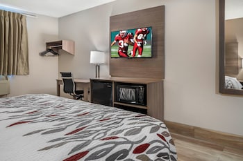 Superior Room, 1 King Bed, Non Smoking (w/ Bunk Beds)