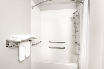 Room, 1 Queen Bed, Accessible, Non Smoking
