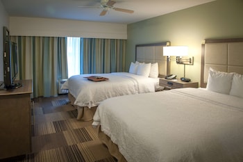 Suite, two queen beds, sofa bed, wet bar
