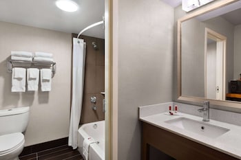 Room, 2 Queen Beds, Non Smoking