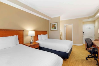 Standard Room, 2 Double Beds, Non Smoking, Refrigerator & Microwave (Shower Only)