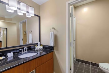 Standard Room, 1 King Bed, Non Smoking, Refrigerator & Microwave (Shower Only)