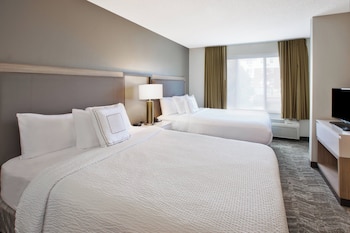 Suite, Multiple Beds, Hearing Accessible