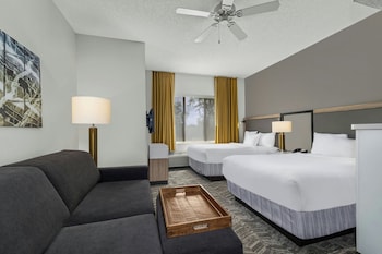 Suite, Multiple Beds, Hearing Accessible