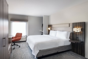 Standard Room, 1 King Bed, Accessible (Communications)
