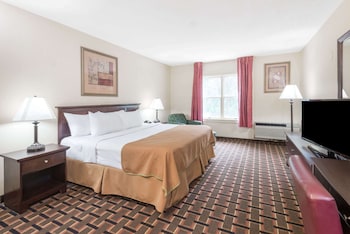 Standard Room, 1 King Bed