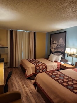 Room, 2 Queen Beds, Non Smoking