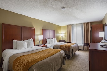 Standard Room, 2 Queen Beds, Non Smoking