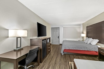 Suite, 1 King Bed, Non Smoking