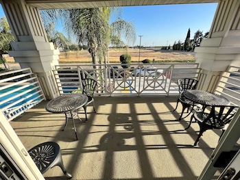 Standard Room, Multiple Beds, Non Smoking, Balcony