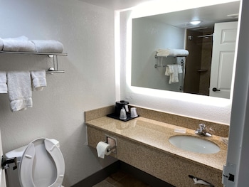 Standard Room, 2 Queen Beds, Non Smoking, Refrigerator & Microwave