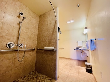 Room, 2 Queen Beds, Accessible