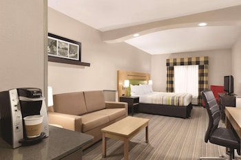 Studio Suite, 1 King Bed, Accessible, Non Smoking