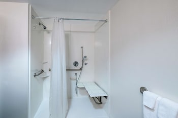 Room, 1 King Bed, Accessible