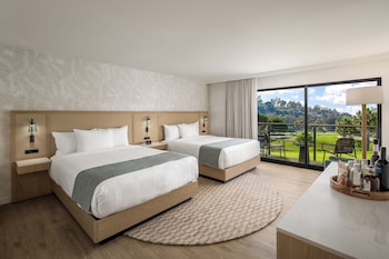 Club Room, 2 Queen Beds, Accessible (ADA Tub)