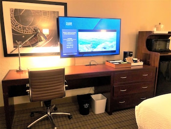 Room, 1 King Bed, Corner