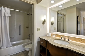 Suite, 1 Bedroom, Non Smoking (2 Double Beds)