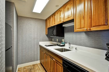 Suite, 1 Bedroom, Non Smoking (2 Double Beds)