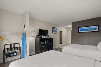 Room, 2 Queen Beds, Accessible, Non Smoking