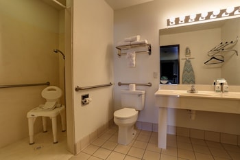 Standard Room, 2 Queen Beds, Accessible