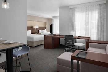 Studio, Multiple Beds