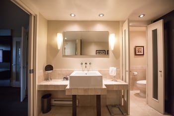 Suite Spa, 1 King Bed + 1 Double Sofa Bed
