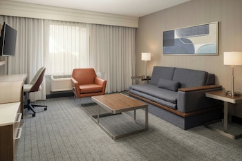 Suite, 1 Bedroom, Hearing Accessible (Accessible Bathtub)