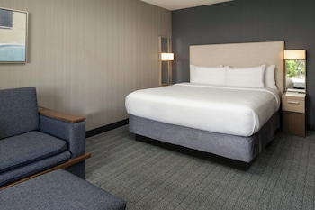 Suite, 1 Bedroom, Hearing Accessible (Accessible Bathtub)