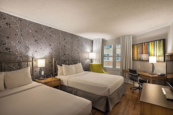 Comfort Room, 2 Queen Beds