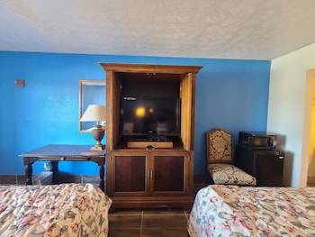 Double Room, 2 Queen Beds, Non Smoking