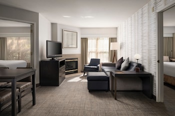 Suite, 1 Bedroom (Mobility Accessible, Transfer Shower)